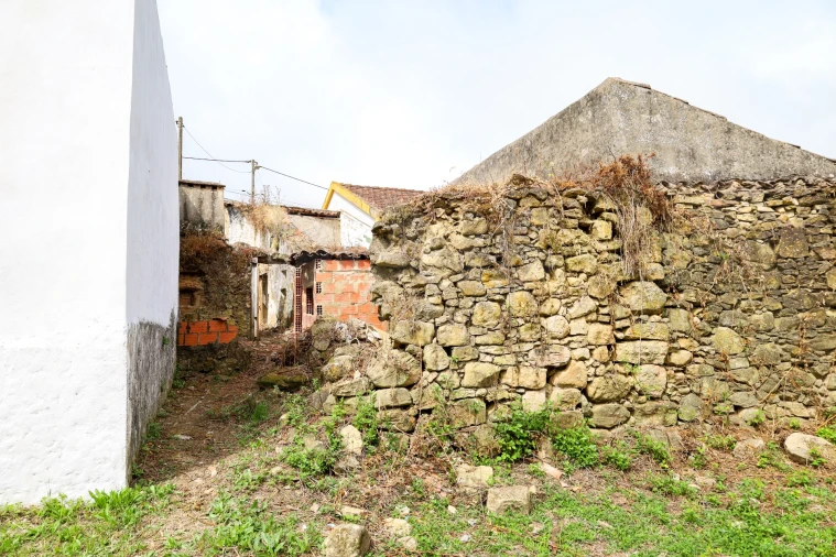 Moradia T1 para Venda em Ribafria e Pereiro de Palhacana Foto 9