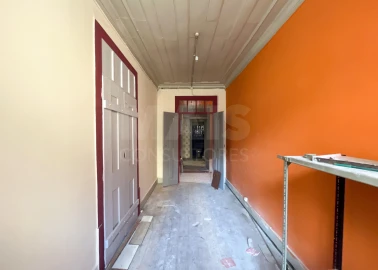 Prédio para Venda em Sé Nova, Santa Cruz, Almedina e São Bartolomeu
