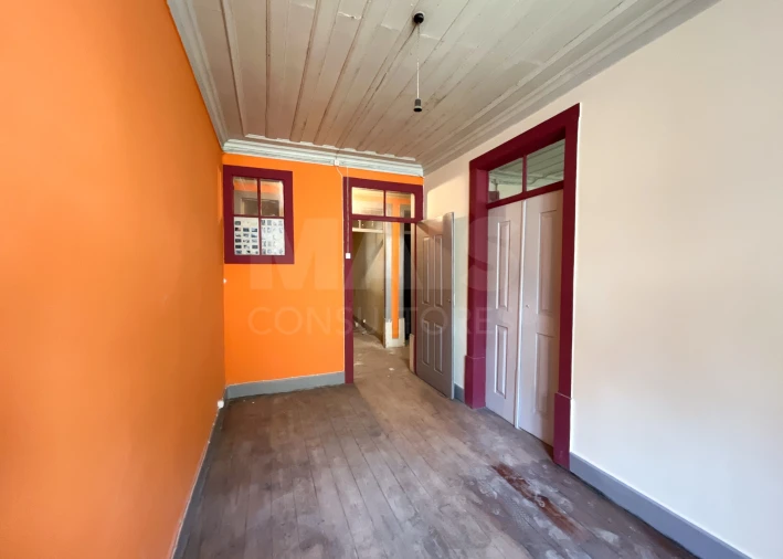 Prédio para Venda em Sé Nova, Santa Cruz, Almedina e São Bartolomeu Foto 9