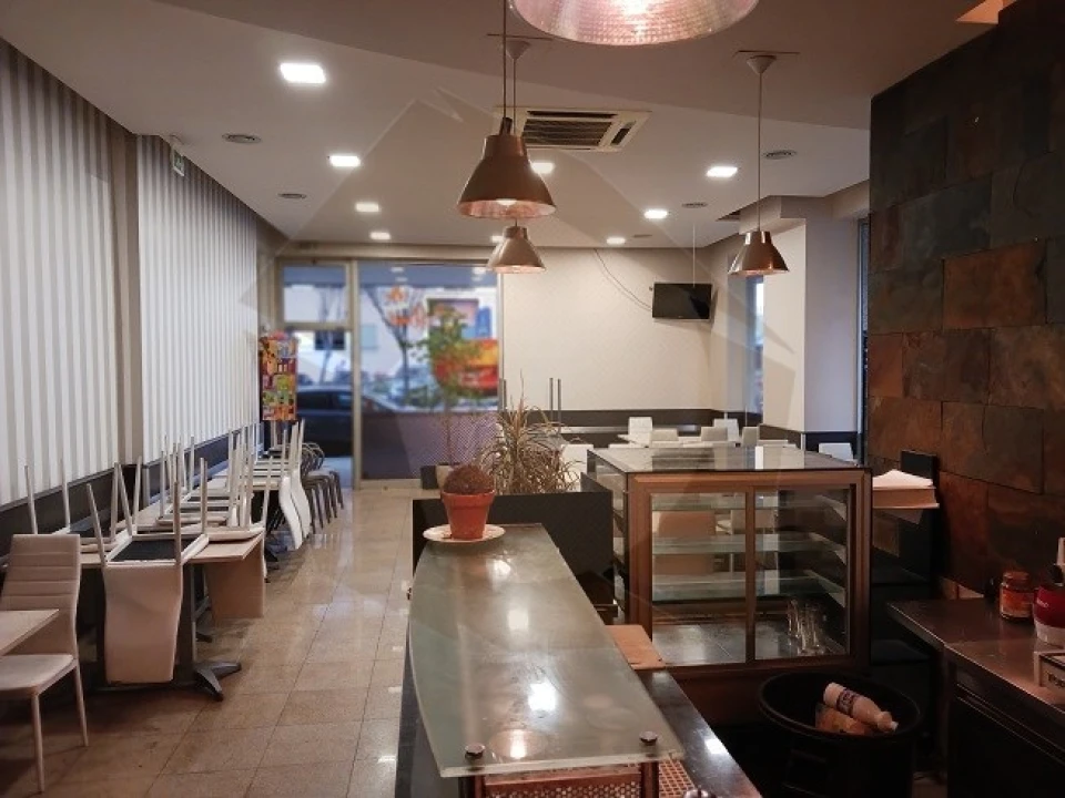 Loja para Venda em Pedrouços Foto 1