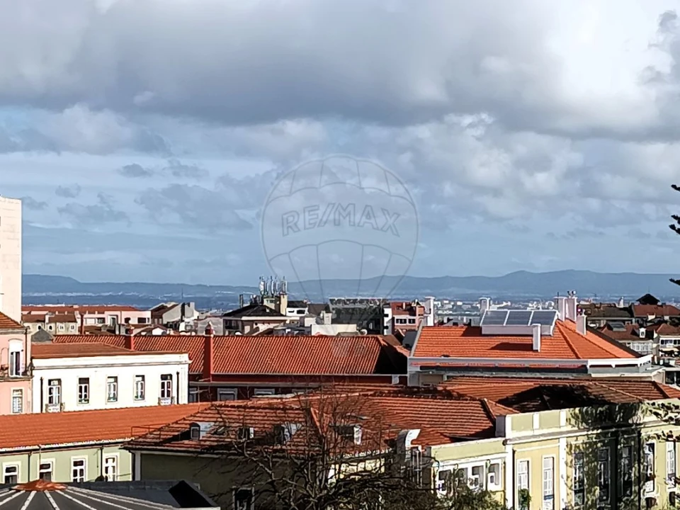 Apartamento T2 para Arrendamento em Campo de Ourique Foto 28