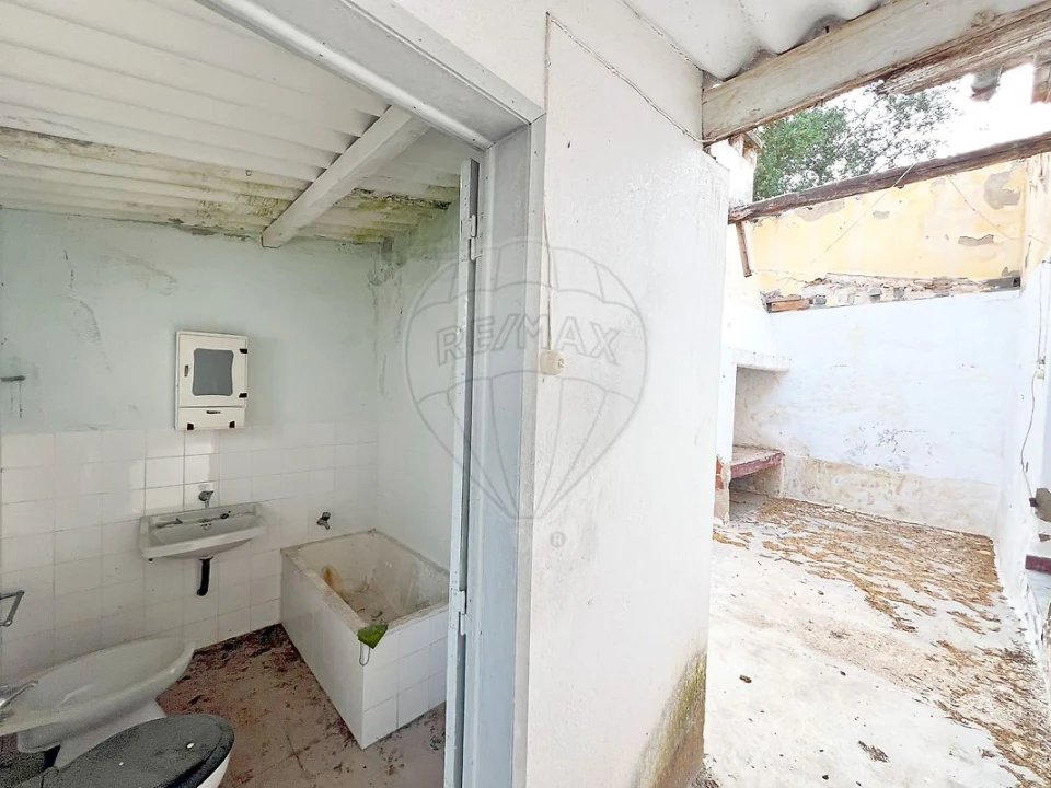 Moradia T2 para Venda em Manique do Intendente, Vila Nova de São Pedro e Maçussa Foto 16