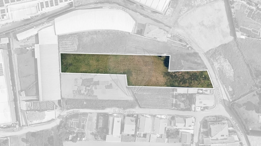 Terreno para Venda em Esmoriz Foto 2