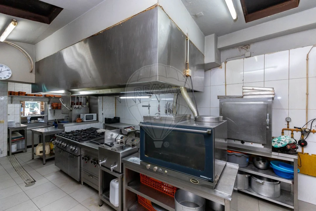 Negócio para Venda em Gondomar (São Cosme), Valbom e Jovim Foto 18