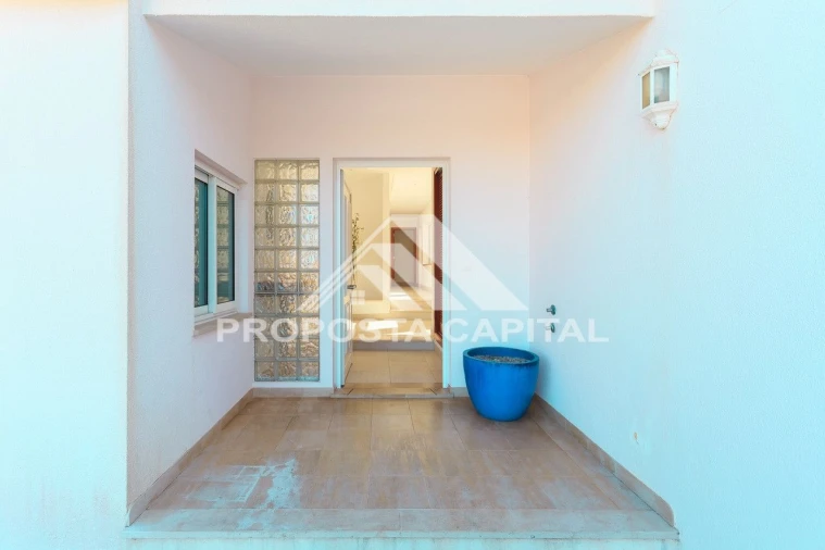 Moradia T7 para Venda em Amoreira Foto 16