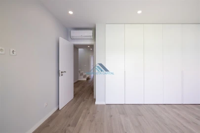 Apartamento T3 para Venda em Alcochete