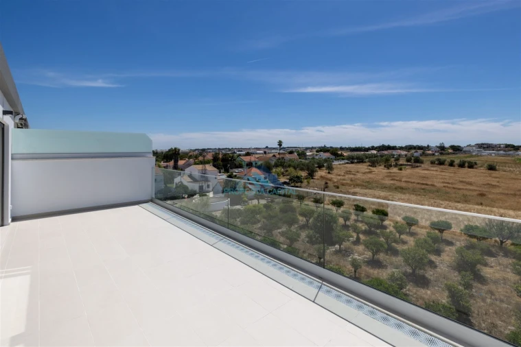Apartamento T3 para Venda em Alcochete Foto 11