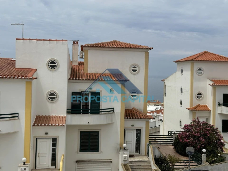Moradia T4 para Venda em Ericeira Foto 1