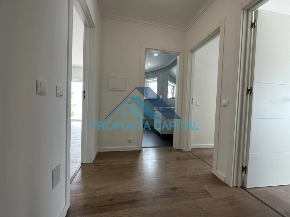 Moradia T4 para Venda em Ericeira Foto 25