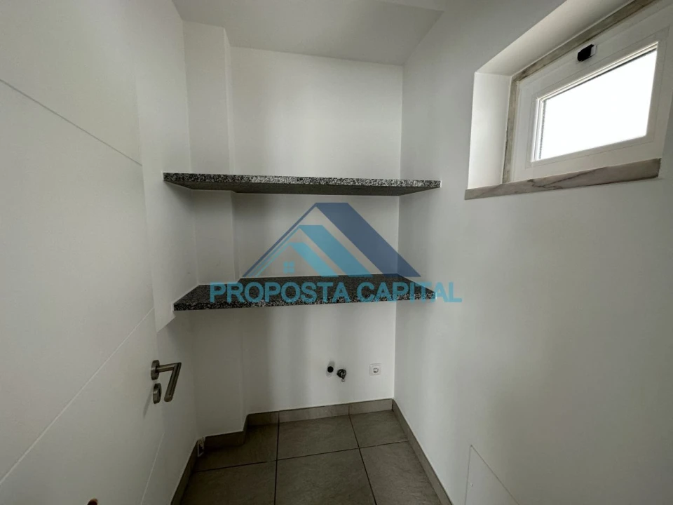 Moradia T4 para Venda em Ericeira Foto 39