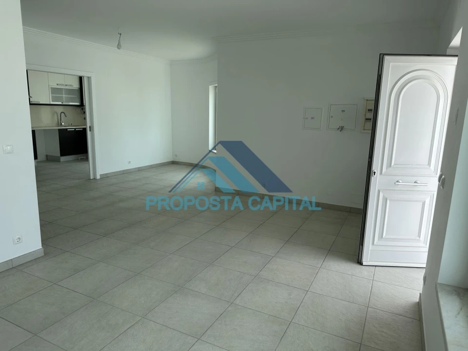 Moradia T4 para Venda em Ericeira Foto 5