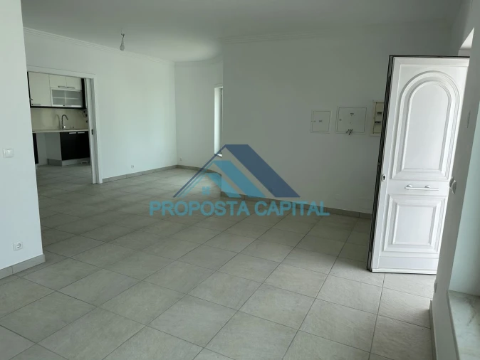 Moradia T4 para Venda em Ericeira Foto 5