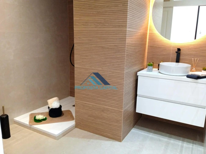 Apartamento T2 para Venda em São Vicente Foto 20