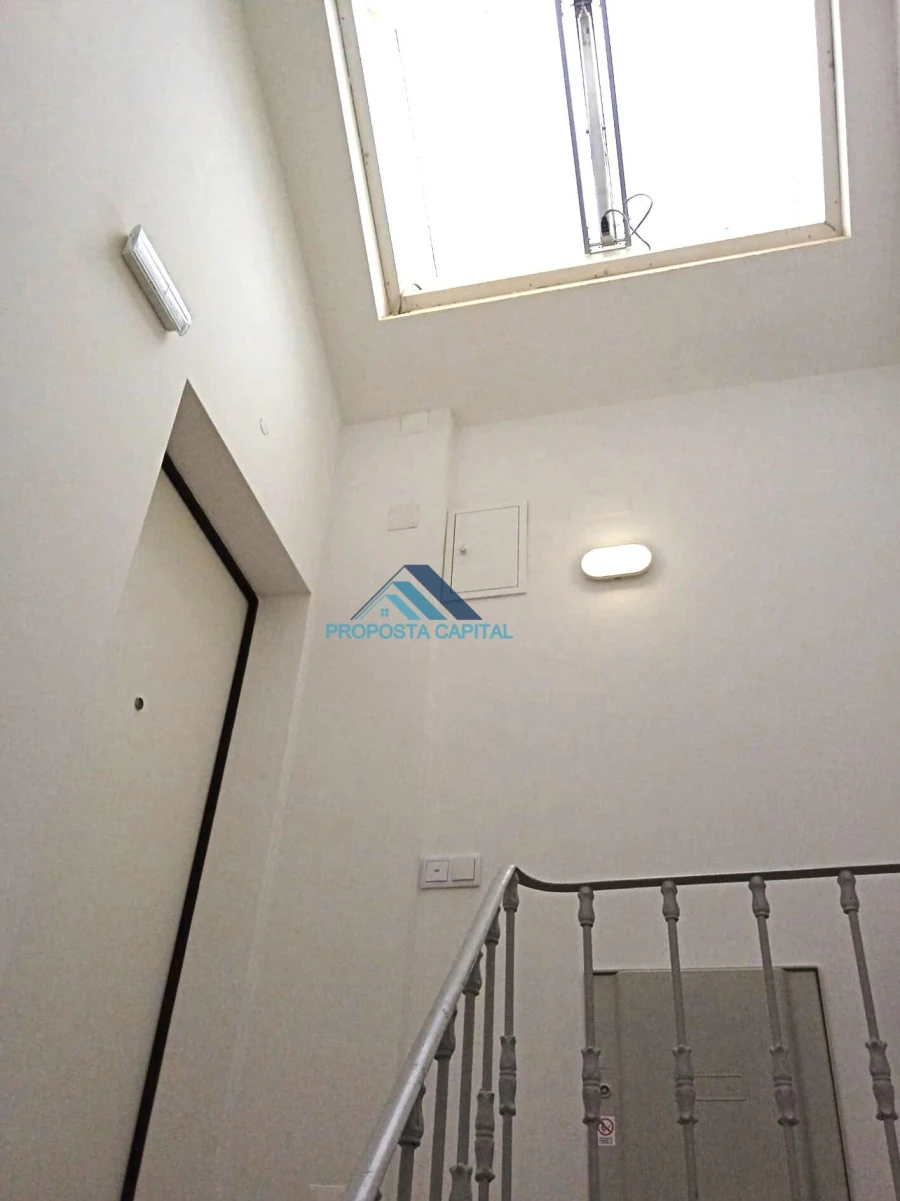 Apartamento T2 para Venda em São Vicente Foto 24