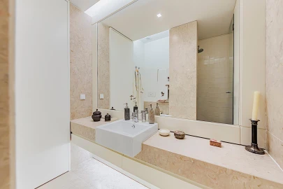 Apartamento T4 para Venda em Arroios