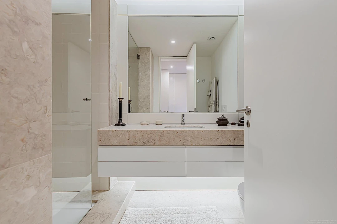 Apartamento T4 para Venda em Arroios Foto 11