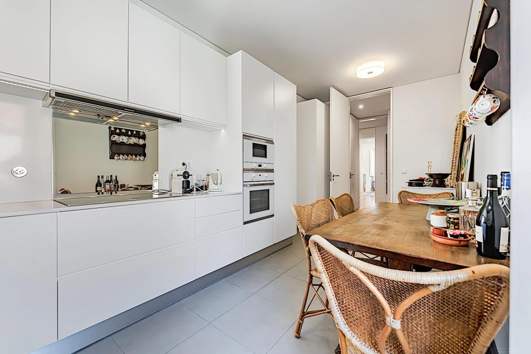 Apartamento T4 para Venda em Arroios Foto 14