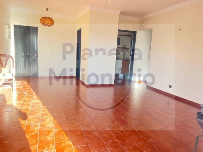 Apartamento T2 para Venda em Quarteira Foto 13