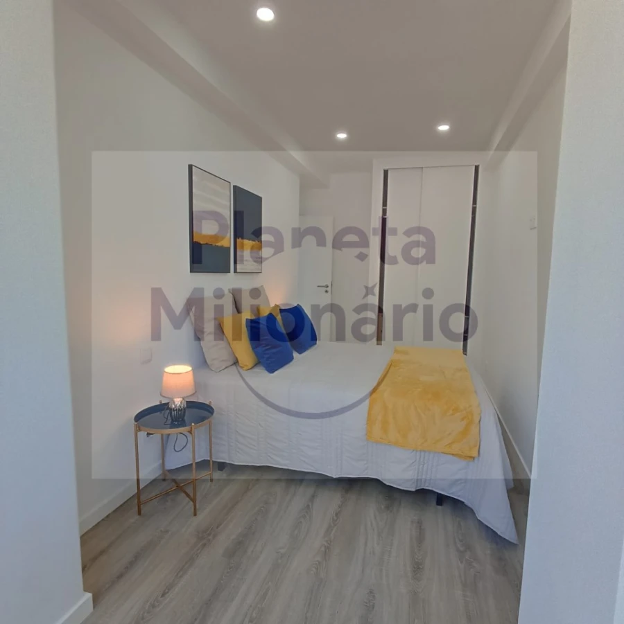 Apartamento T3 para Venda em Benfica Foto 17