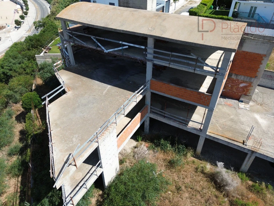 Moradia T7 para Venda em Sines Foto 13