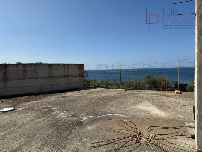 Moradia T7 para Venda em Sines Foto 17