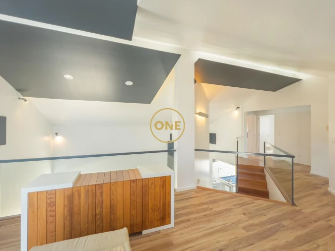 Moradia T3 para Venda em Pico da Pedra Foto 9