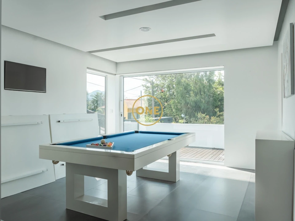 Moradia T3 para Venda em Pico da Pedra Foto 5