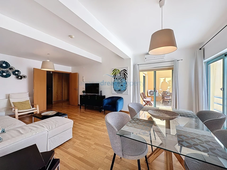 Apartamento T1 para Venda em Albufeira e Olhos de Água Foto 10