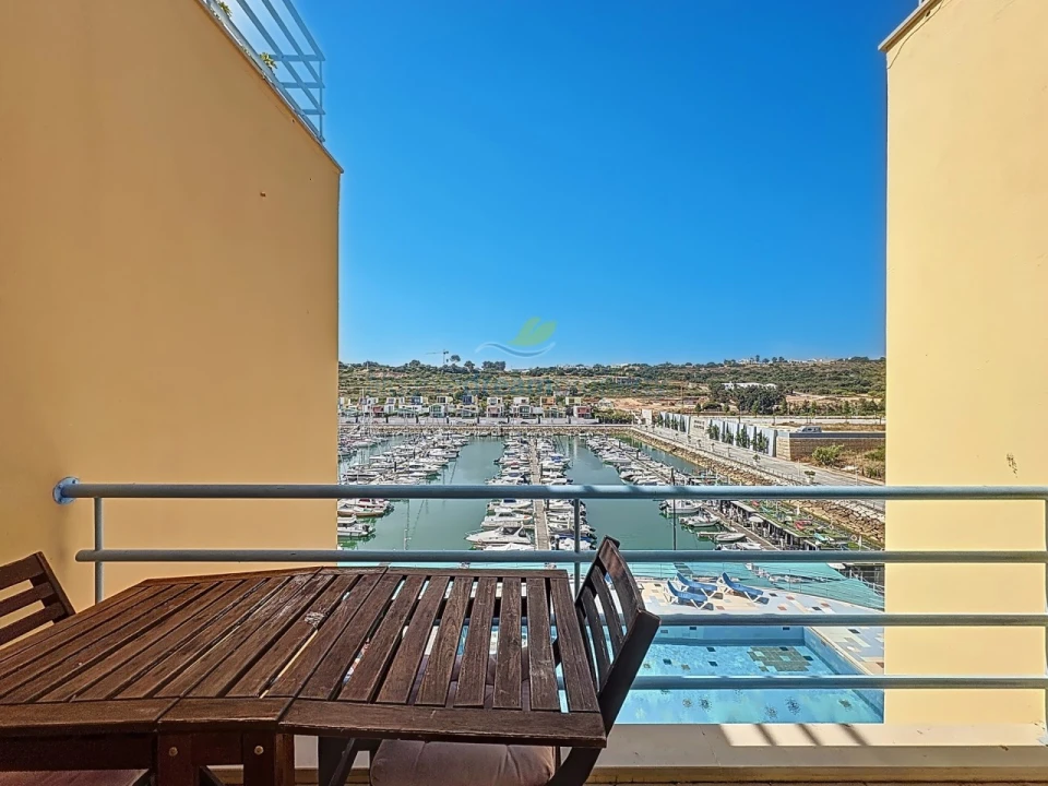 Apartamento T1 para Venda em Albufeira e Olhos de Água Foto 16