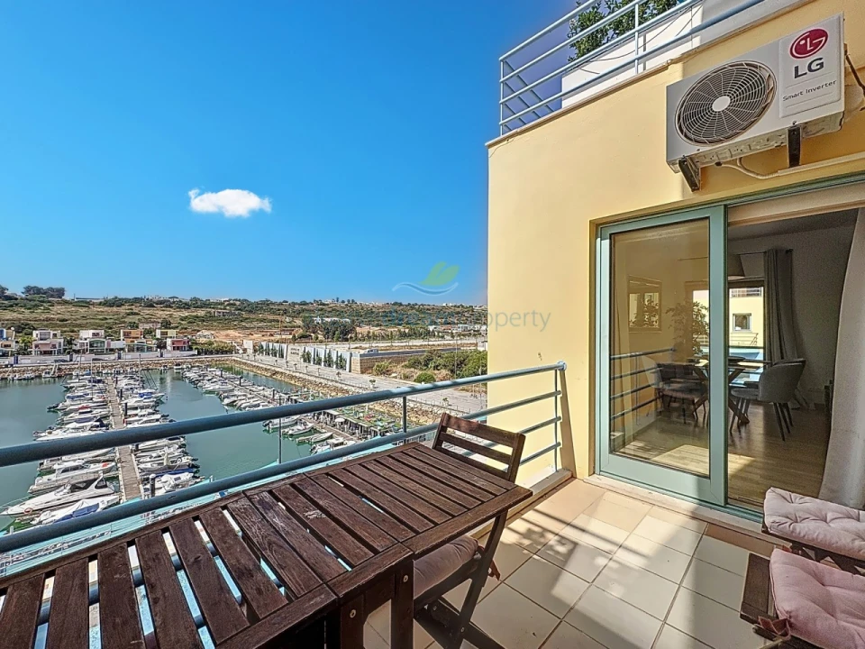 Apartamento T1 para Venda em Albufeira e Olhos de Água Foto 18