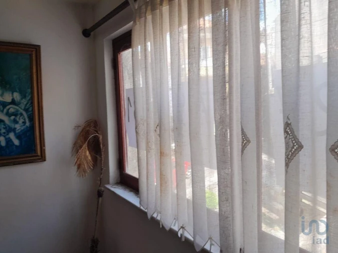 Moradia T3 para Venda em Cortes do Meio Foto 14