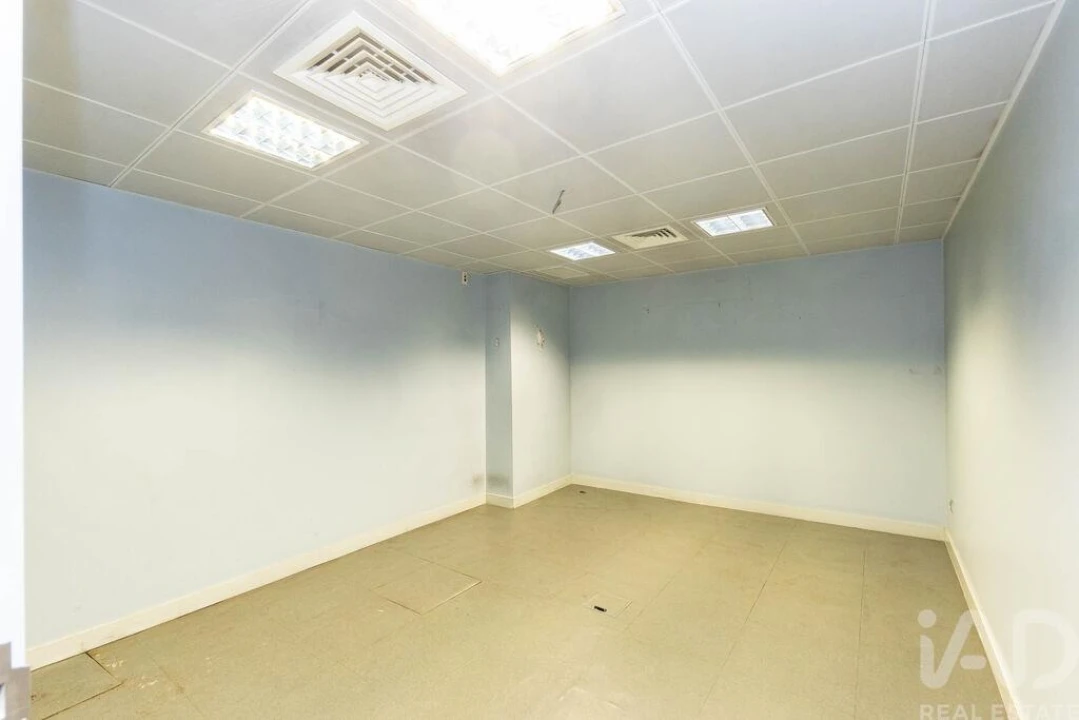 Loja para Arrendamento em Cedofeita, Santo Ildefonso, Sé, Miragaia, São Nicolau e Vitória Foto 19