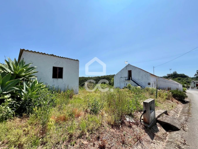 Moradia T1 para Venda em Alvorninha Foto 4