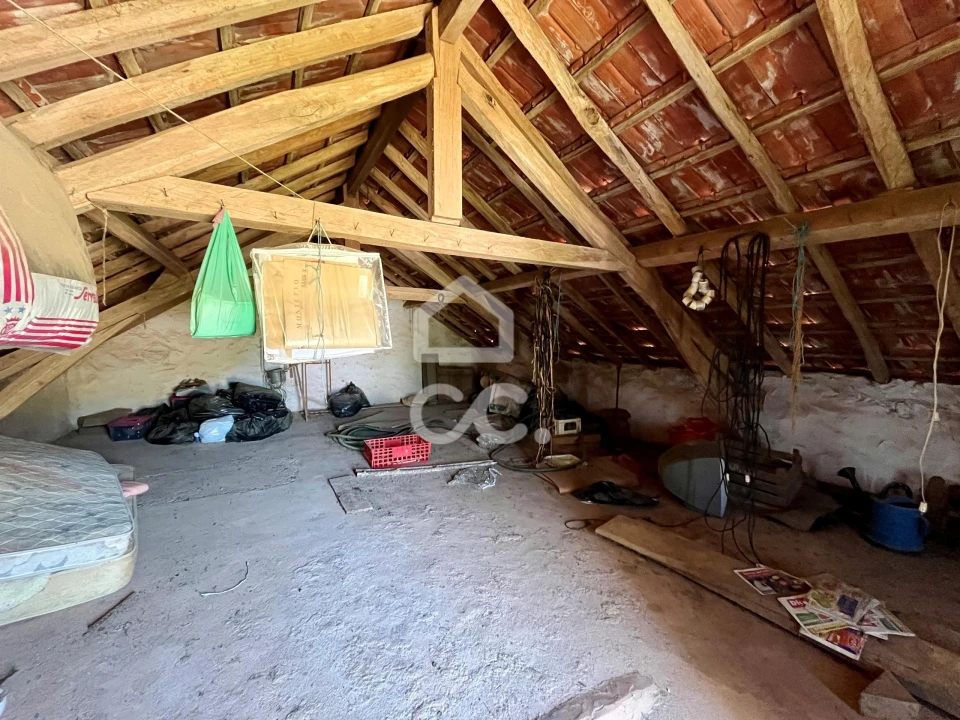 Moradia T1 para Venda em Alvorninha Foto 8