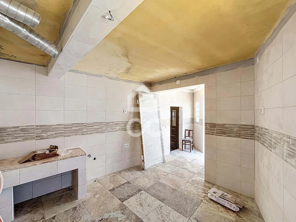 Moradia T2 para Venda em Alvorninha Foto 17