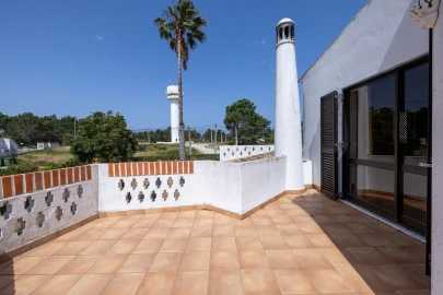 Moradia T6 para Venda em Aljezur