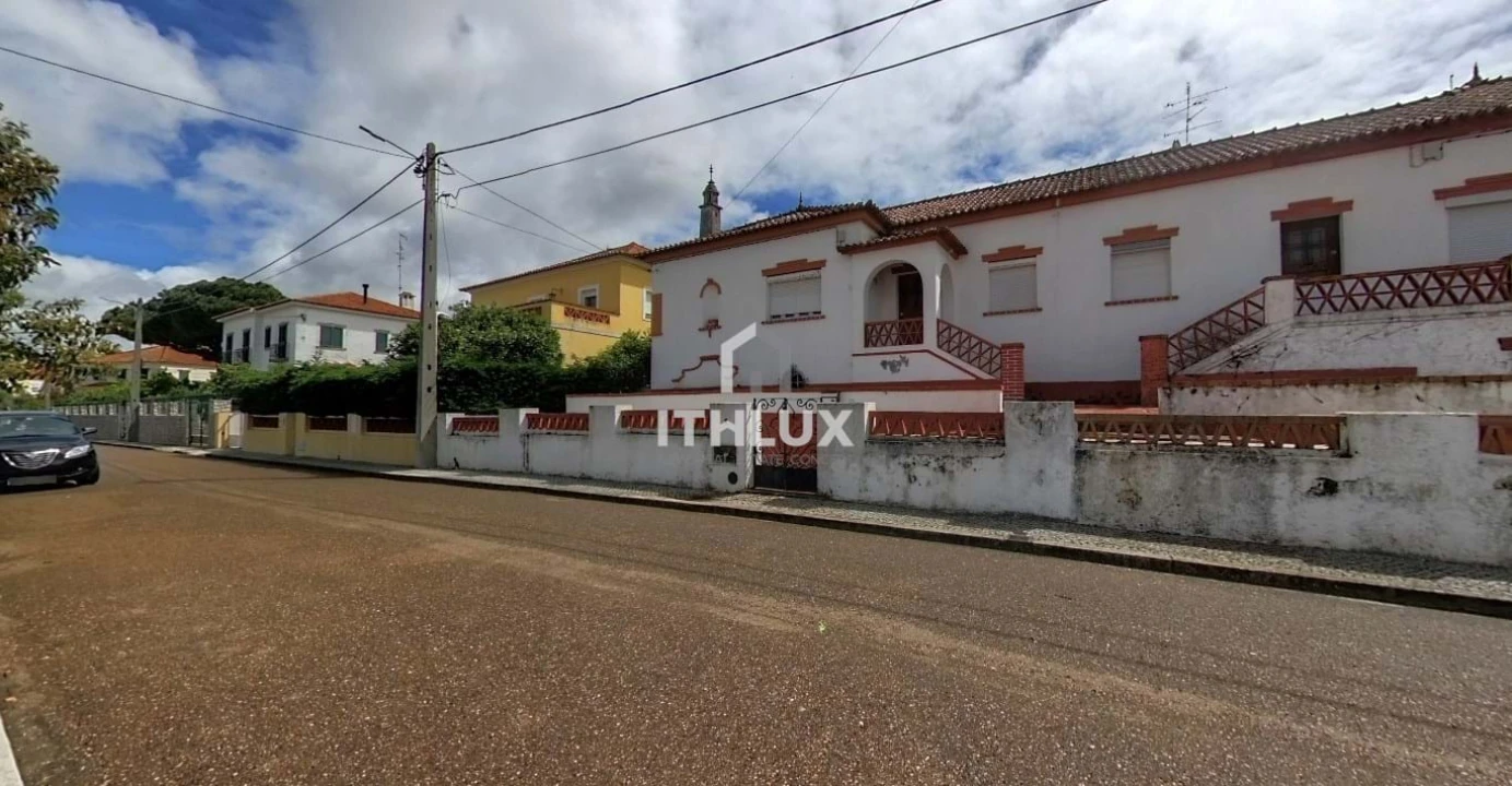 Moradia T7 para Venda em Assunção, Ajuda, Salvador e Santo Ildefonso Foto 8