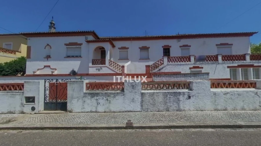 Moradia T7 para Venda em Assunção, Ajuda, Salvador e Santo Ildefonso Foto 34