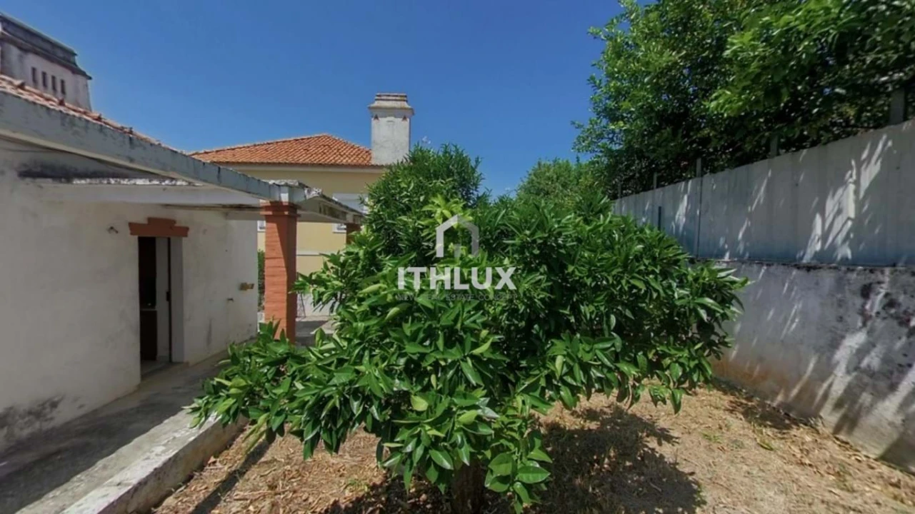 Moradia T7 para Venda em Assunção, Ajuda, Salvador e Santo Ildefonso Foto 4