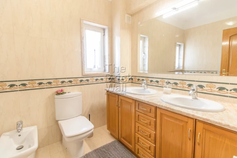 Moradia T5 para Venda em Póvoa de Santa Iria e Forte da Casa Foto 21