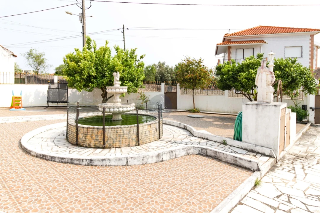 Moradia T3 para Venda em Malhou, Louriceira e Espinheiro Foto 30