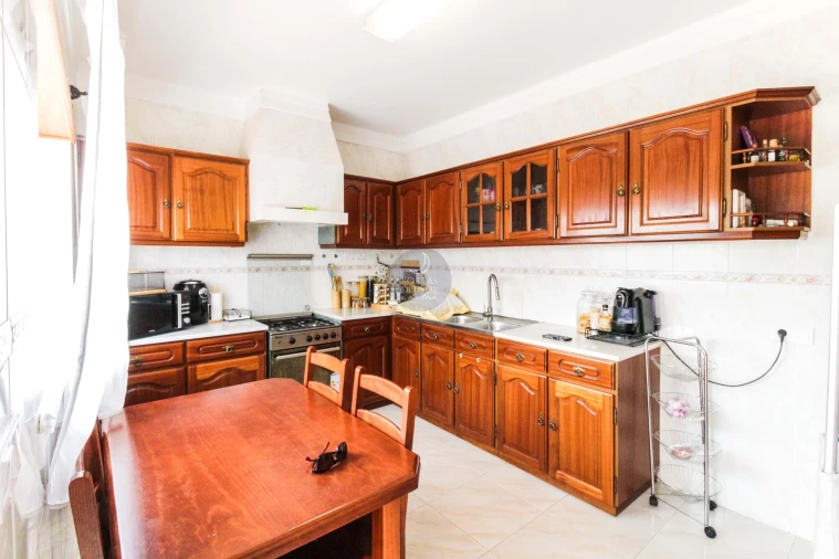 Moradia T3 para Venda em Malhou, Louriceira e Espinheiro Foto 9