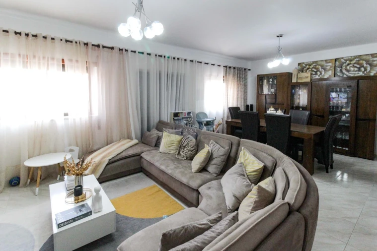 Moradia T3 para Venda em Malhou, Louriceira e Espinheiro Foto 7