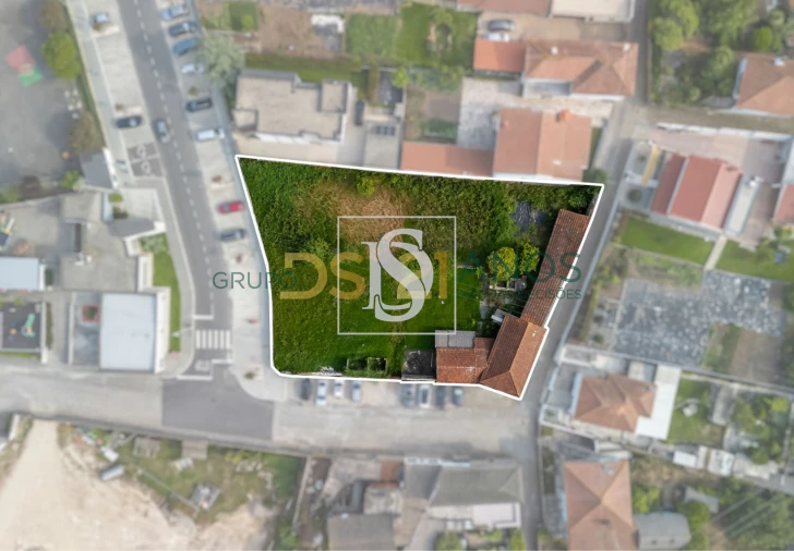 Moradia para Venda em Junqueira Foto 2