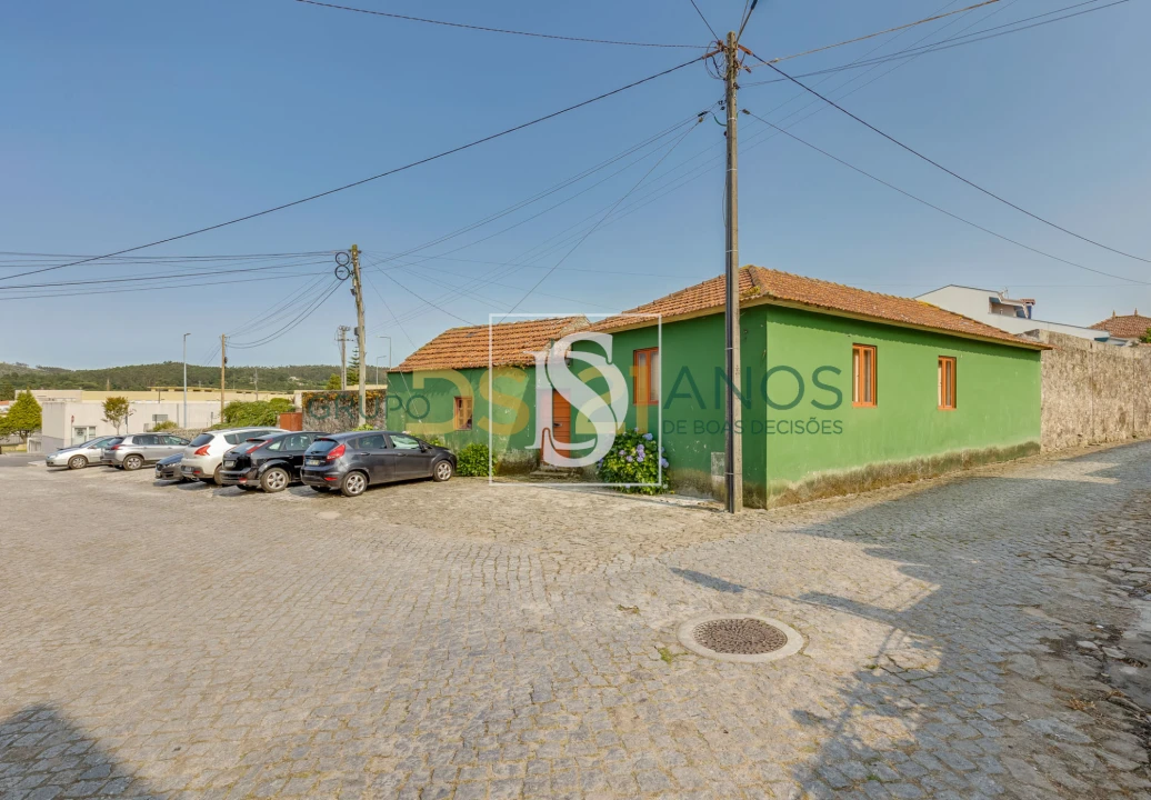 Moradia para Venda em Junqueira Foto 1