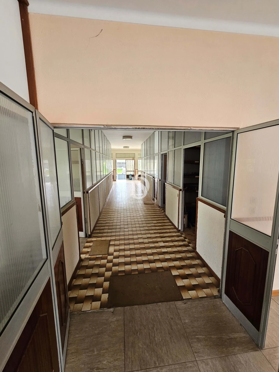 Armazém para Venda em Arões (São Romão) Foto 11