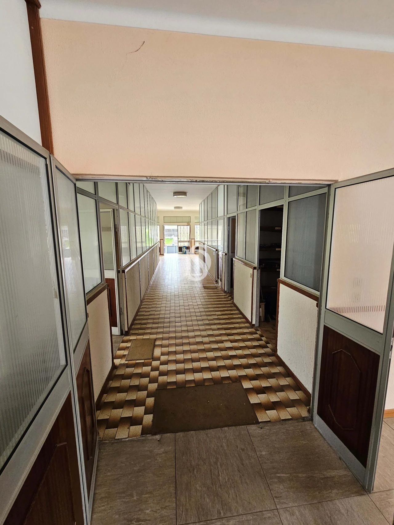 Armazém para Venda em Arões (São Romão) Foto 11