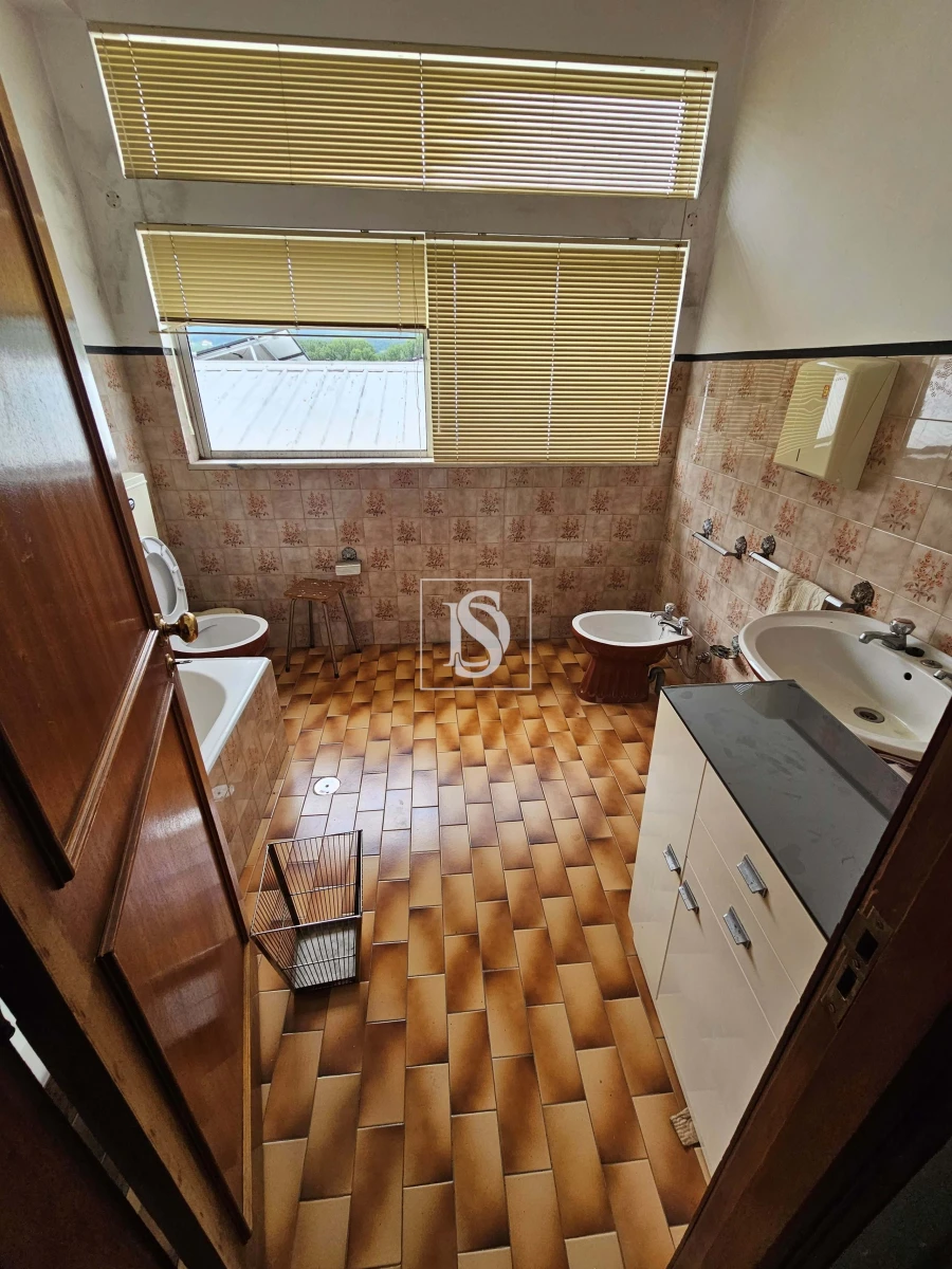 Armazém para Arrendamento em Arões (São Romão) Foto 6