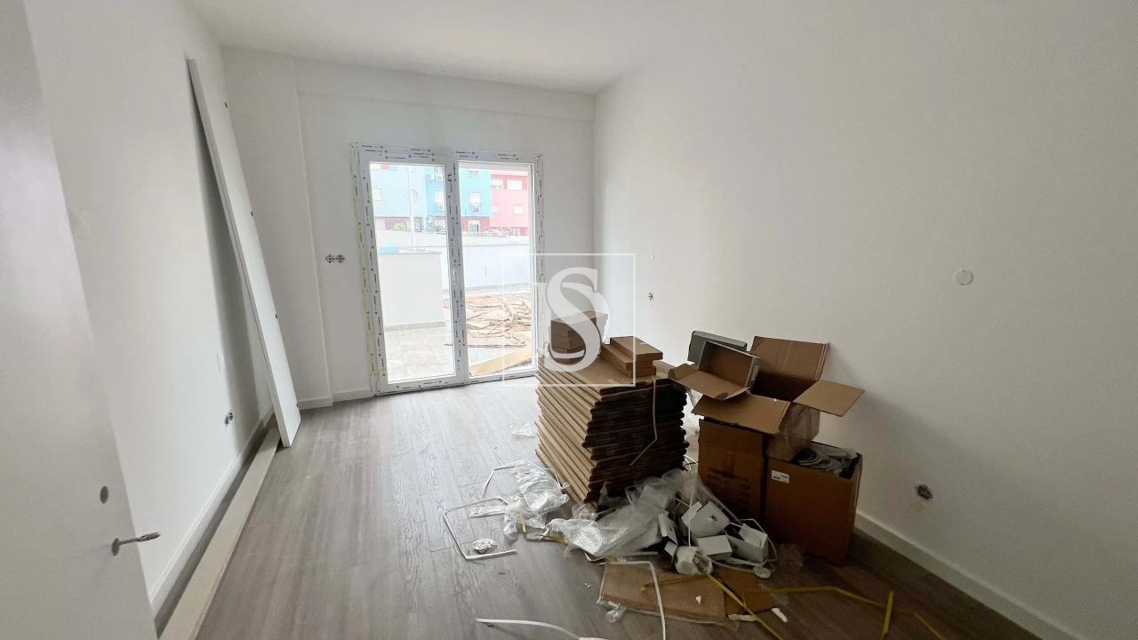 Apartamento T2 para Venda em Corroios Foto 22