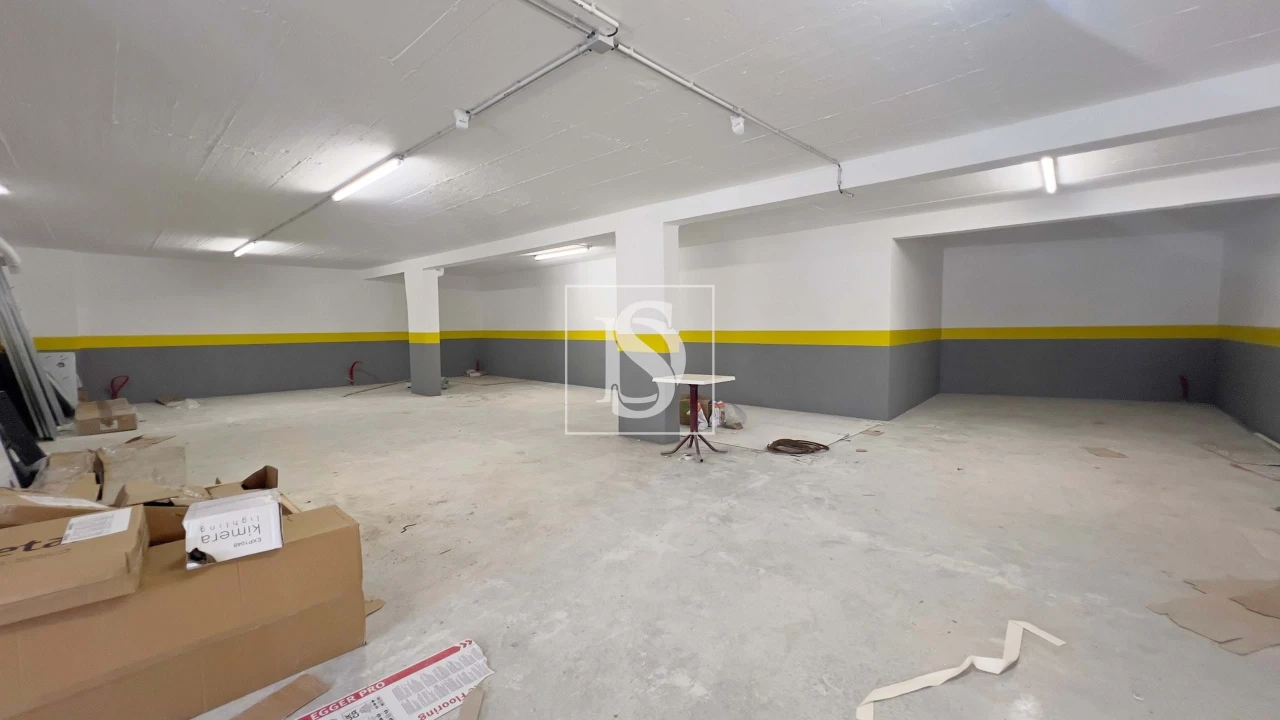 Apartamento T2 para Venda em Corroios Foto 17